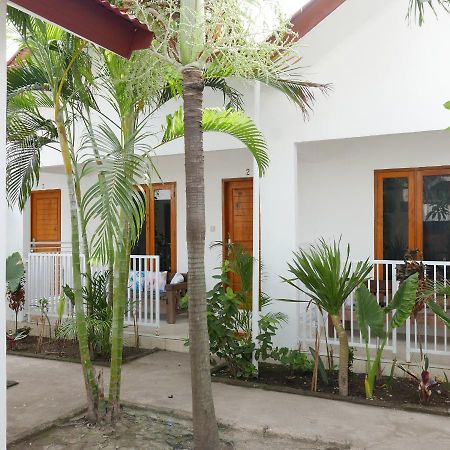 Ferienwohnung Rumah Side Gili Trawangan Exterior foto