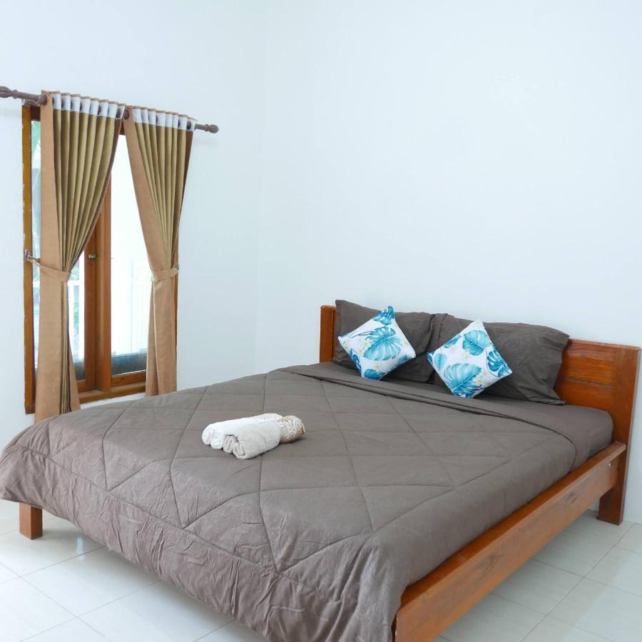 Ferienwohnung Rumah Side Gili Trawangan Exterior foto