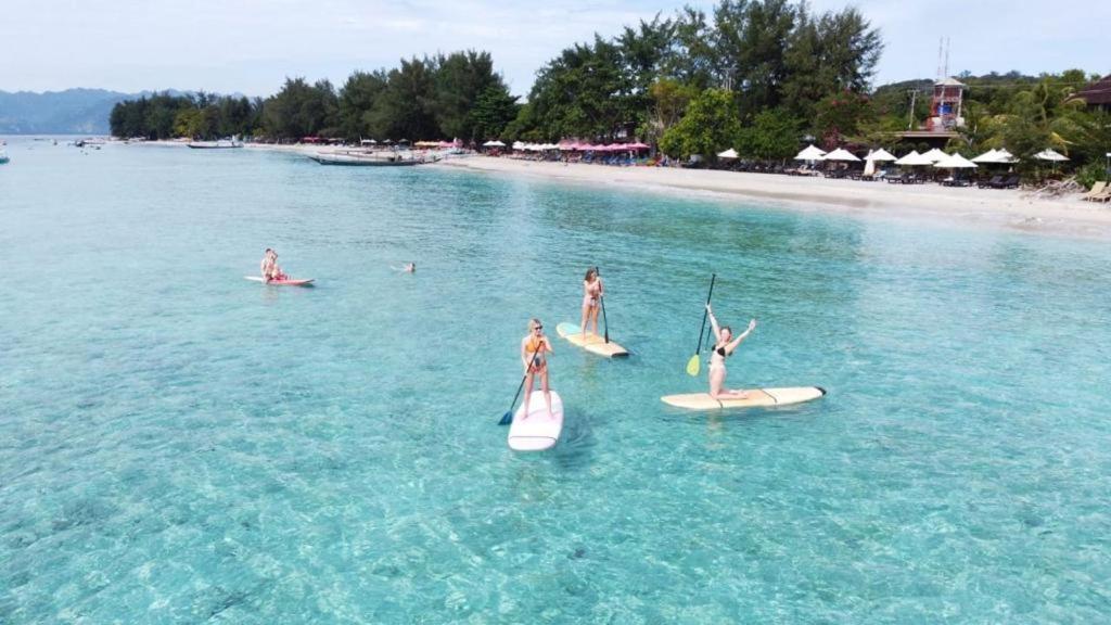 Ferienwohnung Rumah Side Gili Trawangan Exterior foto