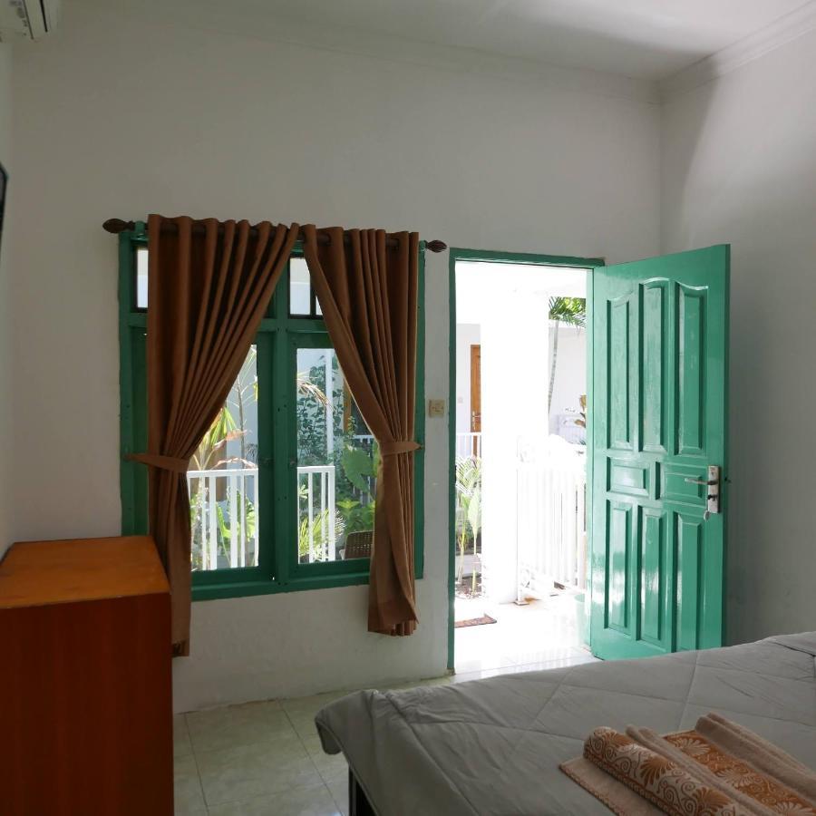 Ferienwohnung Rumah Side Gili Trawangan Exterior foto